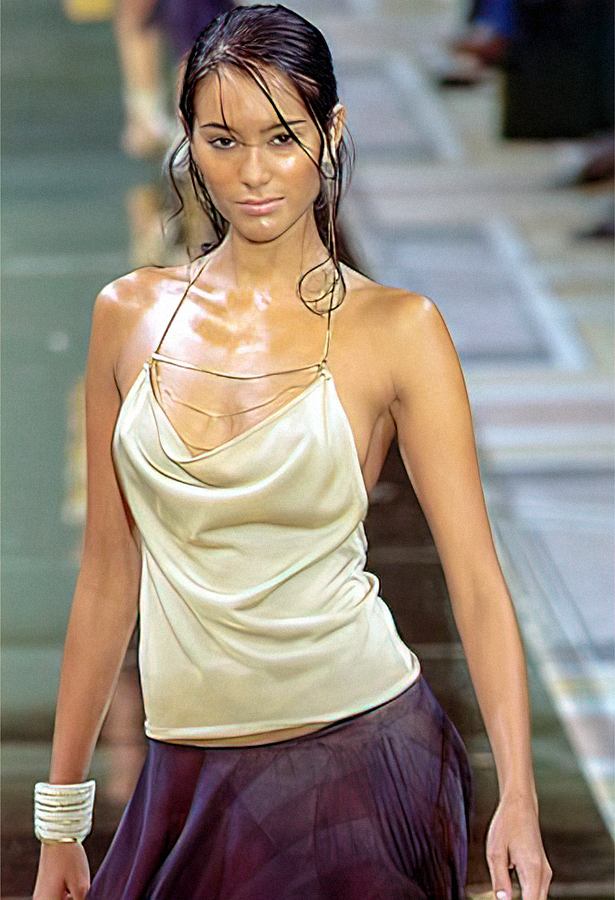 Chloé Spring 2000 Runway Chain Knit Halter Top