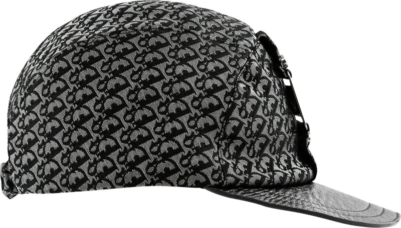 Christian Dior Spring 2002 Street Chic Diorissimo Hat